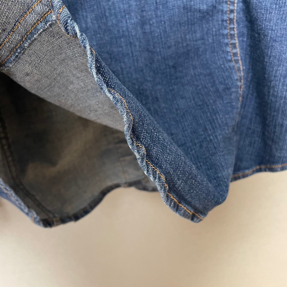 Vintage Gap Western Shirt Denim Look Stretch Women Size Medium Blue Pearl Snaps - Picture 16 of 16